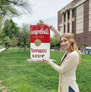 Meet your Posher, Jaclynn